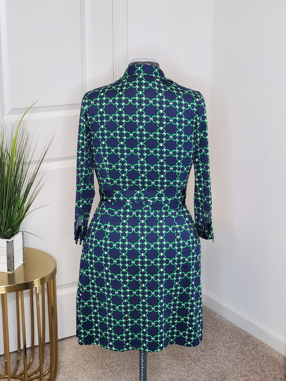 JB by Julie Brown Navy & Green Chain-Link Wrap Dress - Picture 3 of 7